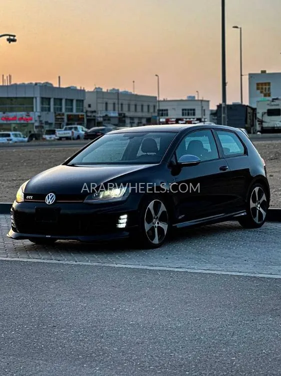 Volkswagen Golf 2017 for Sale in Abu Dhabi Image-3
