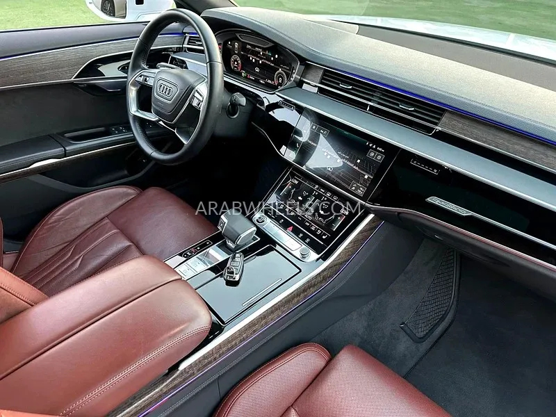أودي A8 2021 for Sale in الشارقة Image-14