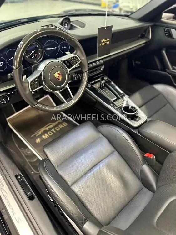 Porsche 911 2020 for Sale in Dubai Image-12