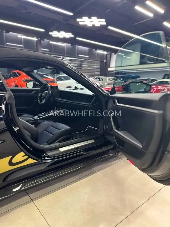 Porsche 911 2020 for Sale in Dubai Image-18