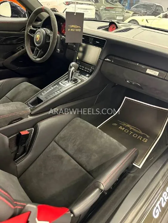 بورشه 911 2018 for Sale in دبي Image-2