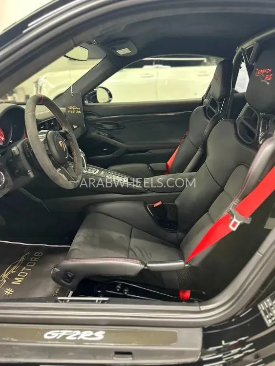 بورشه 911 2018 for Sale in دبي Image-8