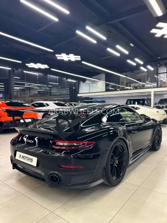 بورشه 911 2018 for Sale in دبي Image-12