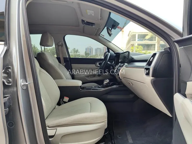 Kia Sorento 2022 for Sale in Dubai Image-16