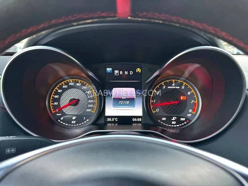 Mercedes Benz AMG GT 2016 for Sale in Sharjah Image-3