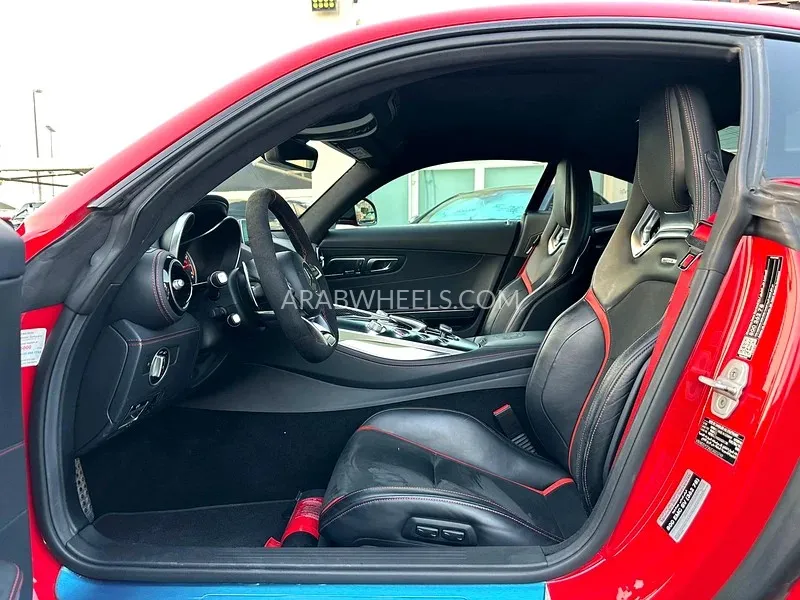 Mercedes Benz AMG GT 2016 for Sale in Sharjah Image-13