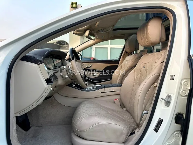 مرسيدس بنز CLS Class 2015 for Sale in الشارقة Image-4