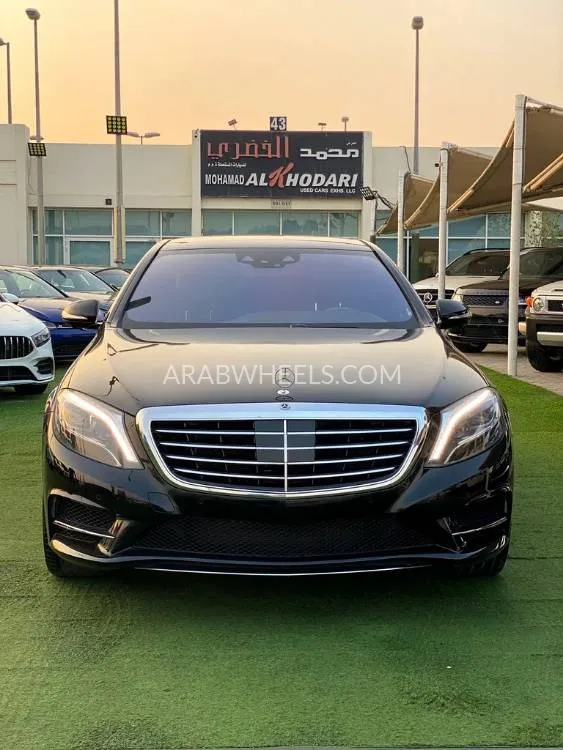 مرسيدس بنز CLS Class 2016 for Sale in الشارقة Image-2