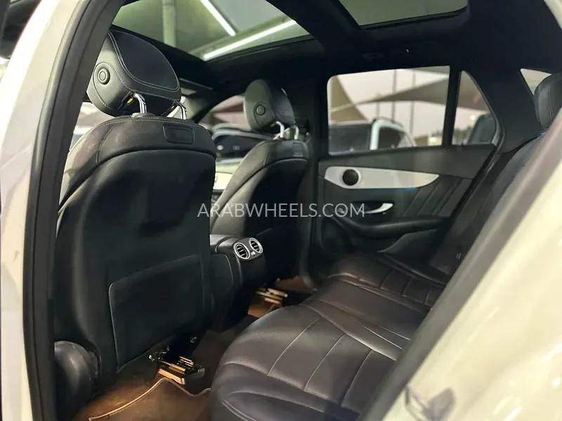 Mercedes Benz GLC Class 2019 for Sale in Sharjah Image-17