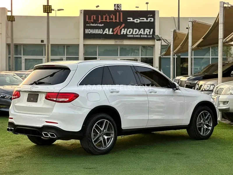 Mercedes Benz GLC Class 2019 for Sale in Sharjah Image-18