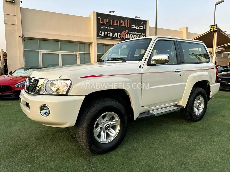 Nissan Patrol 2022 for Sale in Sharjah Image-17