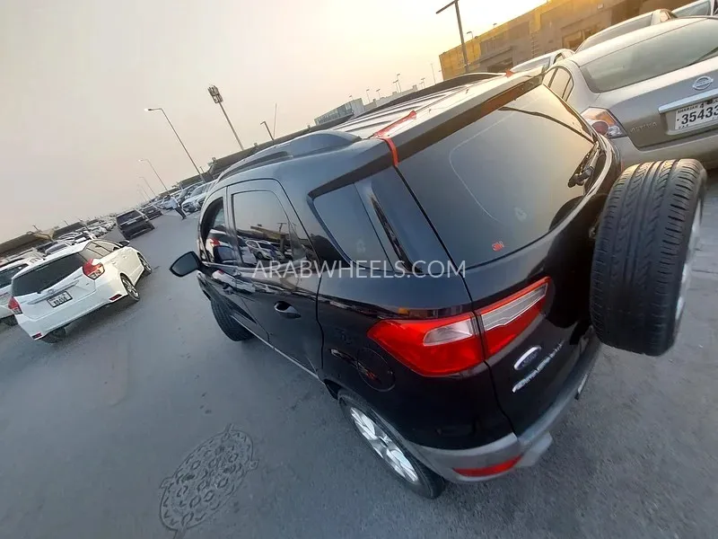 Ford Ecosport 2016 for Sale in Sharjah Image-9