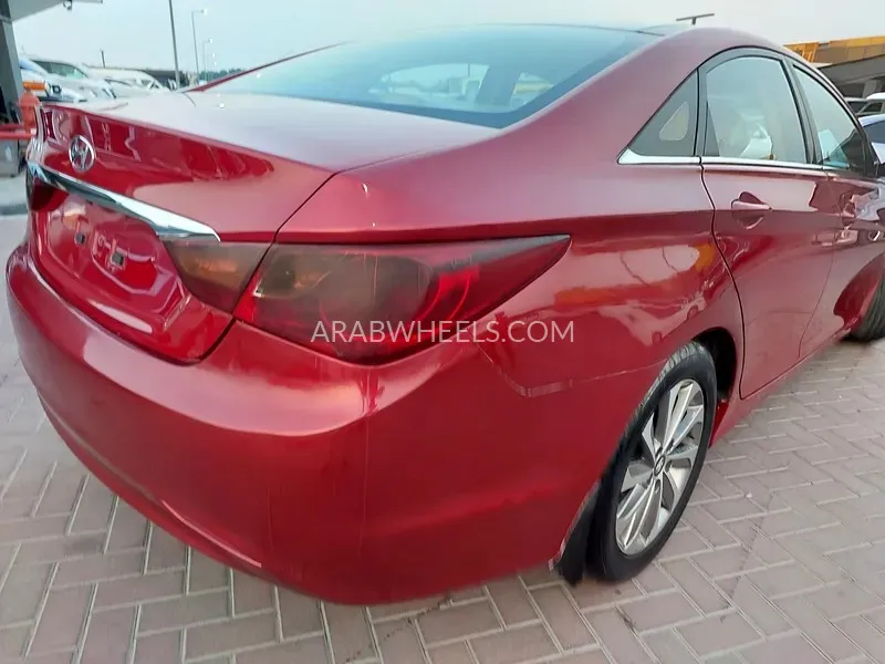 Hyundai Sonata 2014 for Sale in Sharjah Image-6