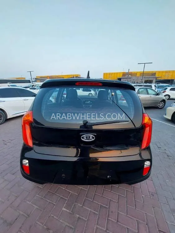Kia Picanto 2012 for Sale in Sharjah Image-7
