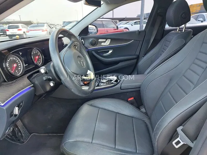 Mercedes Benz E Class 2017 for Sale in Sharjah Image-15