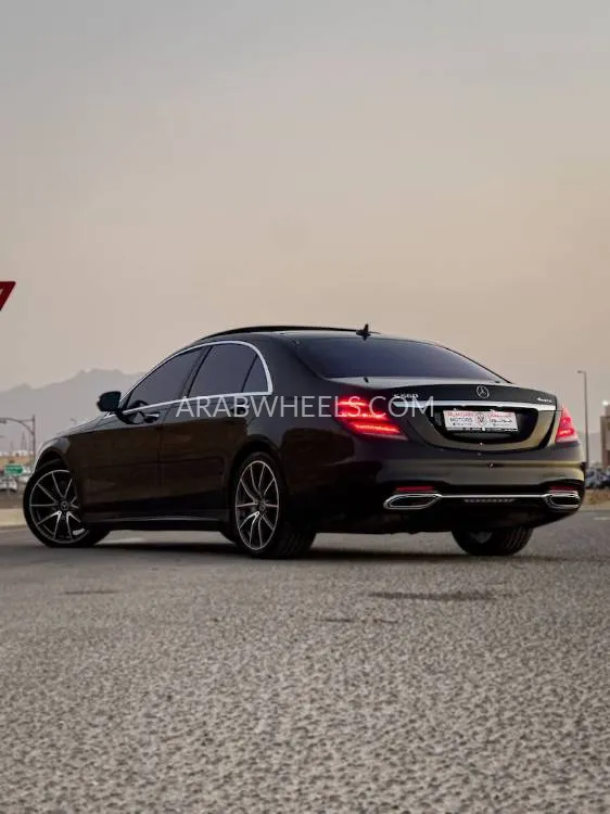 مرسيدس بنز كلاس S 2018 for Sale in أبو ظبي Image-7