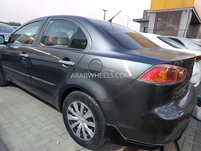 ميتسوبيشي لانسر 2008 for Sale in الشارقة Image-3