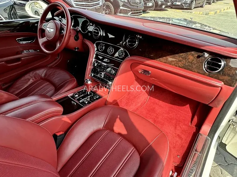 Bentley Mulsanne 2013 for Sale in Sharjah Image-11