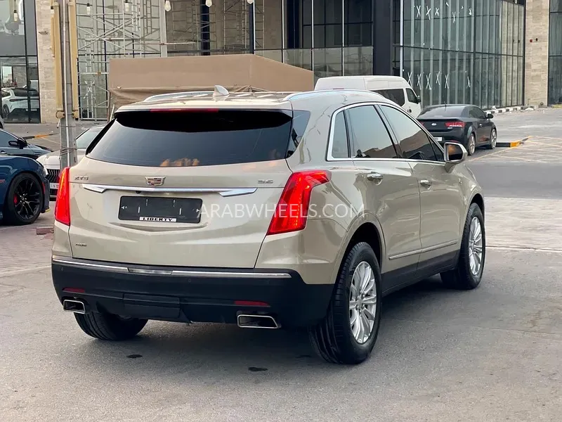 Cadillac XT5 2017 for Sale in Sharjah Image-6