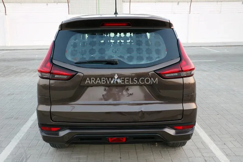 Mitsubishi Xpander 2022 for Sale in Abu Dhabi Image-5