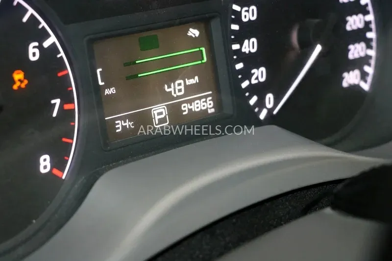 Nissan Sentra 2020 for Sale in Abu Dhabi Image-14