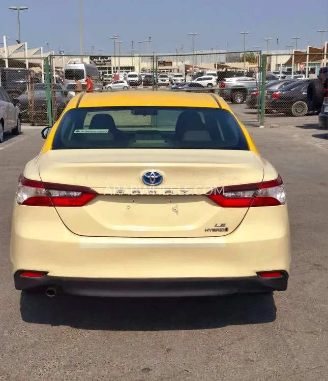 Toyota Camry 2021 for Sale in Sharjah Image-3