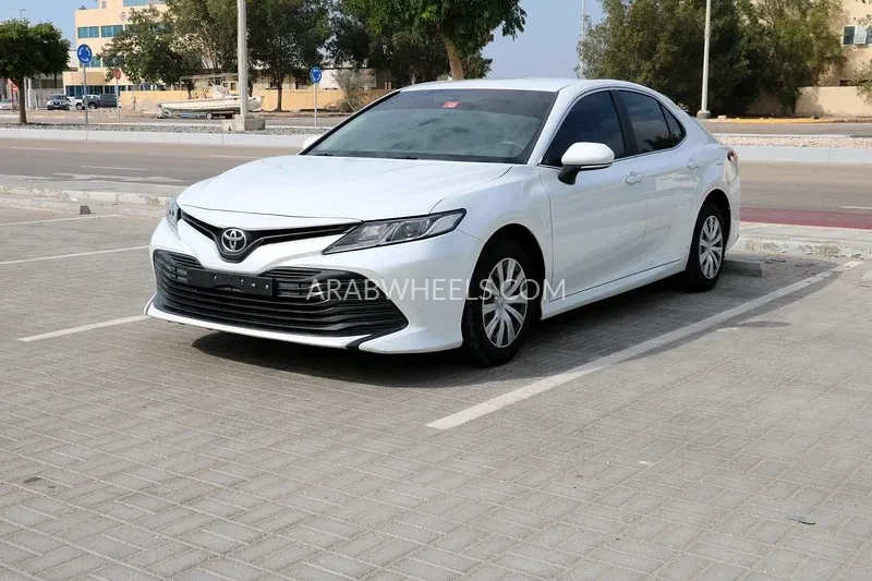 تويوتا كامري 2019 for Sale in أبو ظبي Image-3