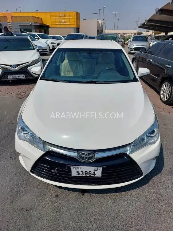 Toyota Camry 2017 for Sale in Sharjah Image-16