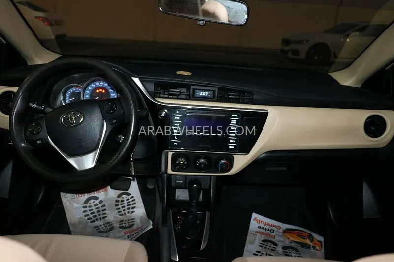 تويوتا كورولا 2019 for Sale in أبو ظبي Image-8