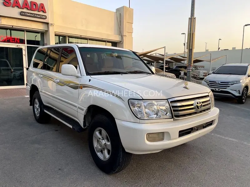 Toyota Land Cruiser 2005 for Sale in Sharjah Image-1
