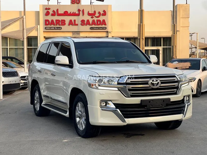 Toyota Land Cruiser 2018 for Sale in Sharjah Image-17