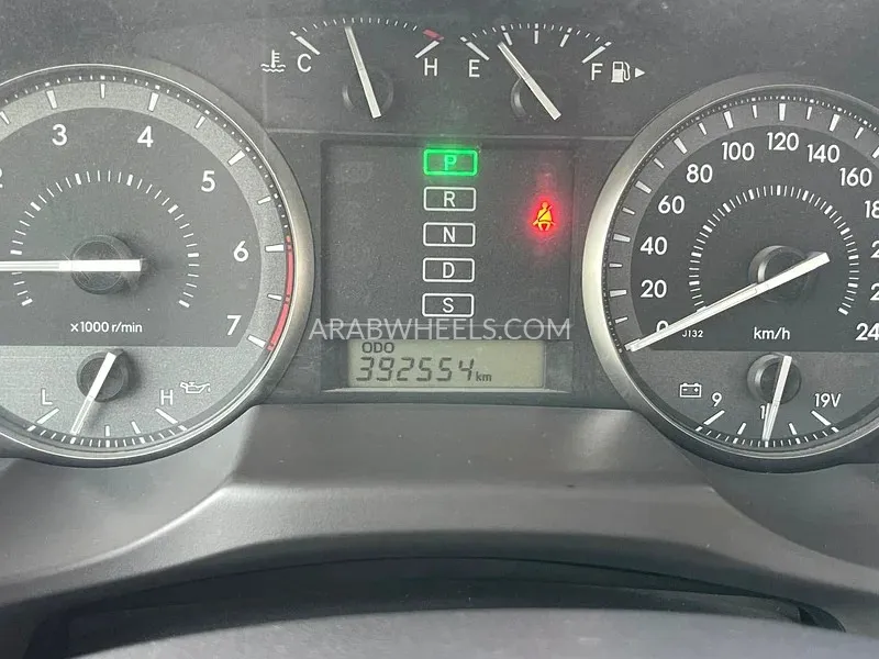 Toyota Land Cruiser 2016 for Sale in Sharjah Image-8