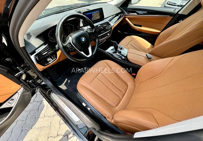 BMW 5 series 2023 for Sale in Sharjah Image-11