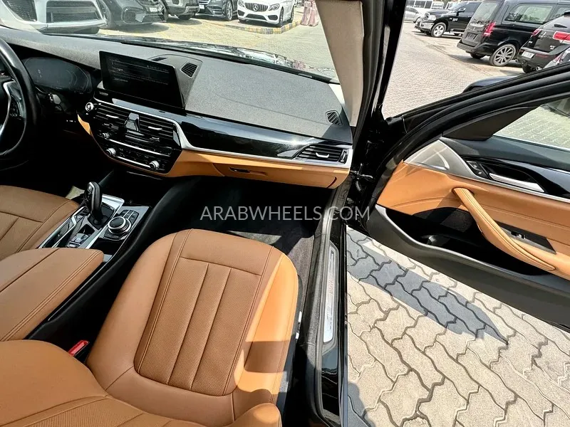 BMW 5 series 2023 for Sale in Sharjah Image-17