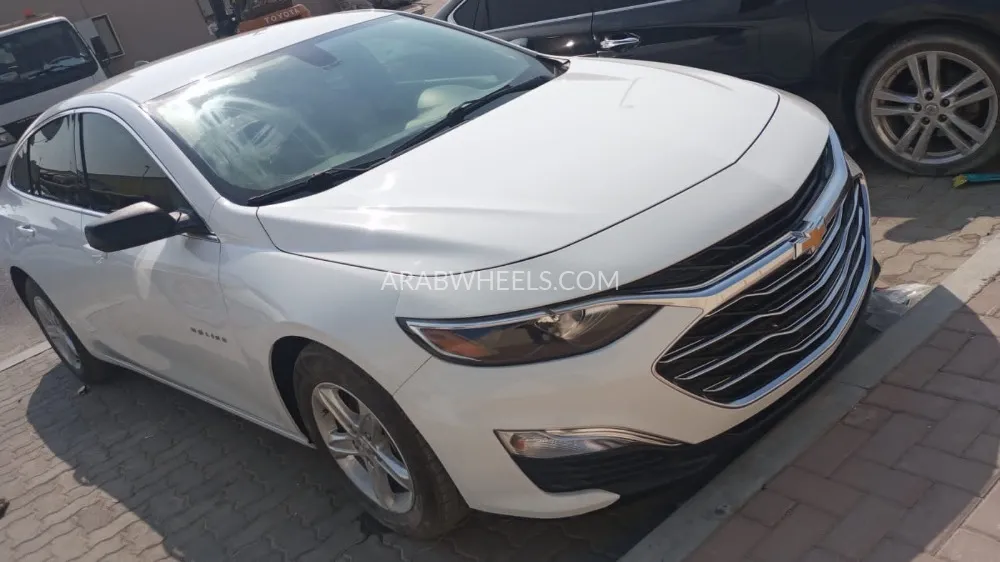 Chevrolet Malibu 2022 for Sale in Sharjah Image-3
