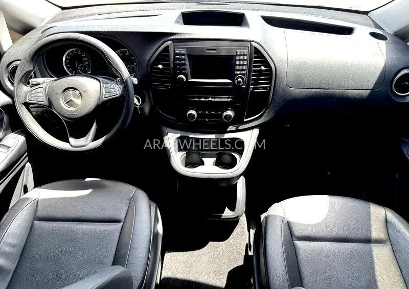 Mercedes Benz V Class 2019 for Sale in Sharjah Image-10