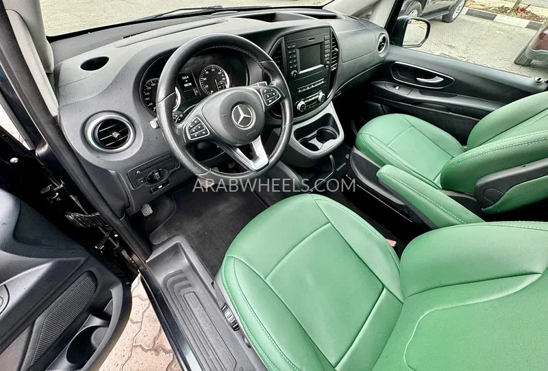 Mercedes Benz Vito 2019 for Sale in Sharjah Image-10
