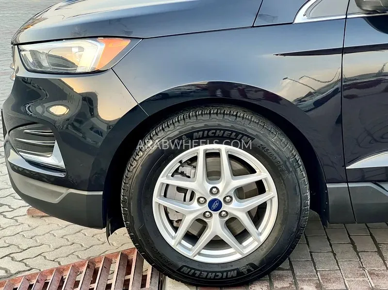 Ford Edge 2022 for Sale in Sharjah Image-7