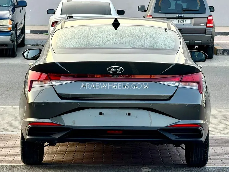 هيونداي إلنترا 2023 for Sale in الشارقة Image-6