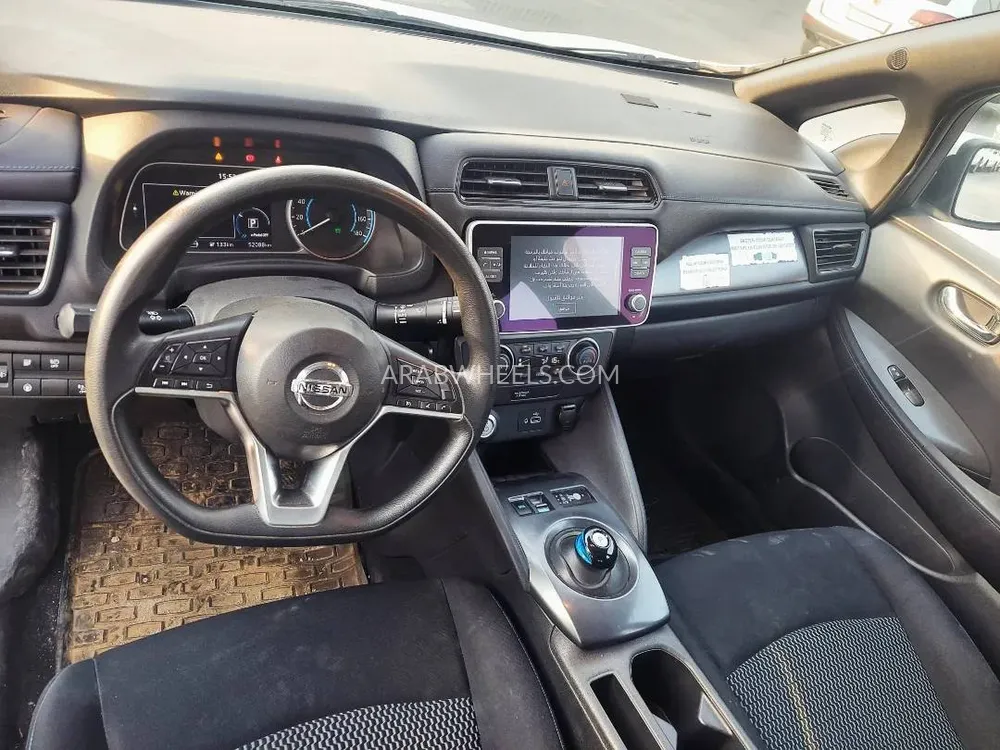 Nissan Leaf 2020 for Sale in Sharjah Image-6