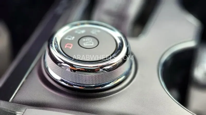 Ford Explorer 2019 for Sale in Dubai Image-14