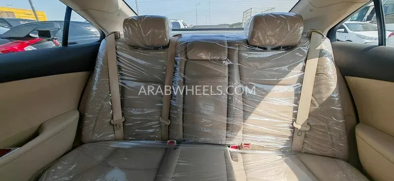 Lexus ES 2012 for Sale in Sharjah Image-14