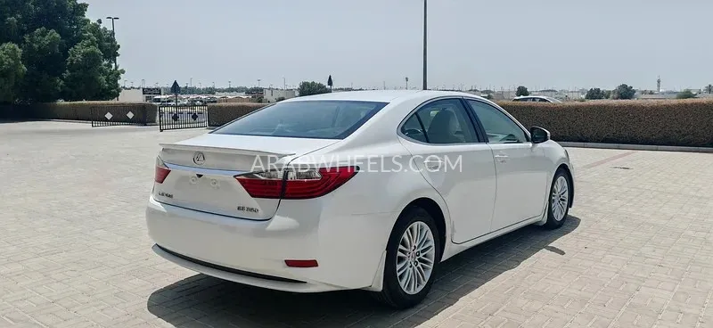 Lexus ES 2013 for Sale in Sharjah Image-8
