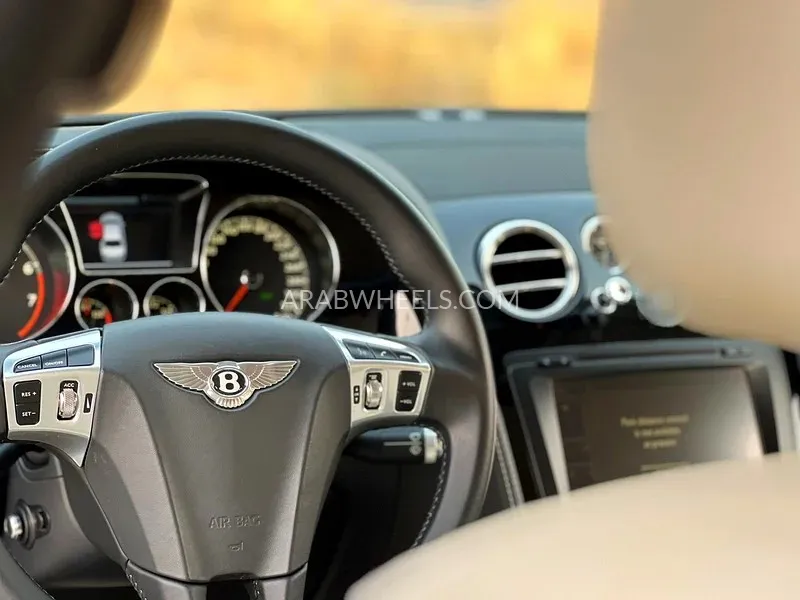 Bentley Flying Spur 2013 for Sale in Sharjah Image-10