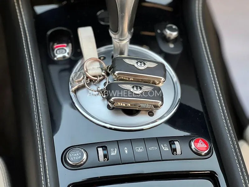 Bentley Flying Spur 2013 for Sale in Sharjah Image-13