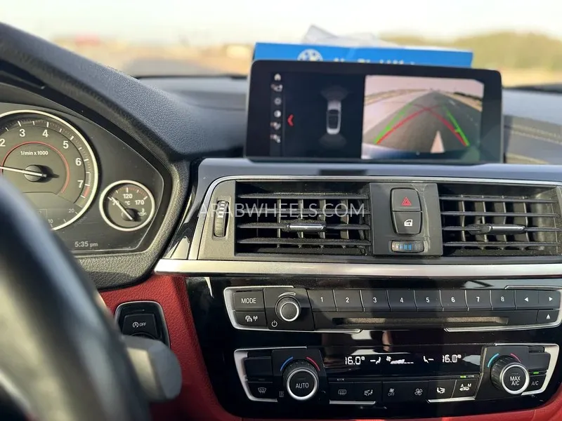 BMW 4 series 2018 for Sale in Sharjah Image-13