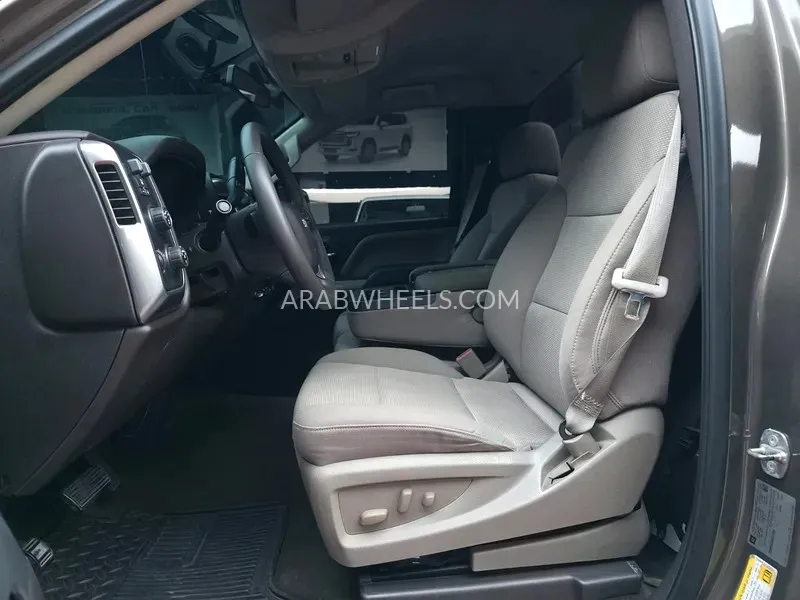 Chevrolet Silverado 2015 for Sale in Ajman Image-13