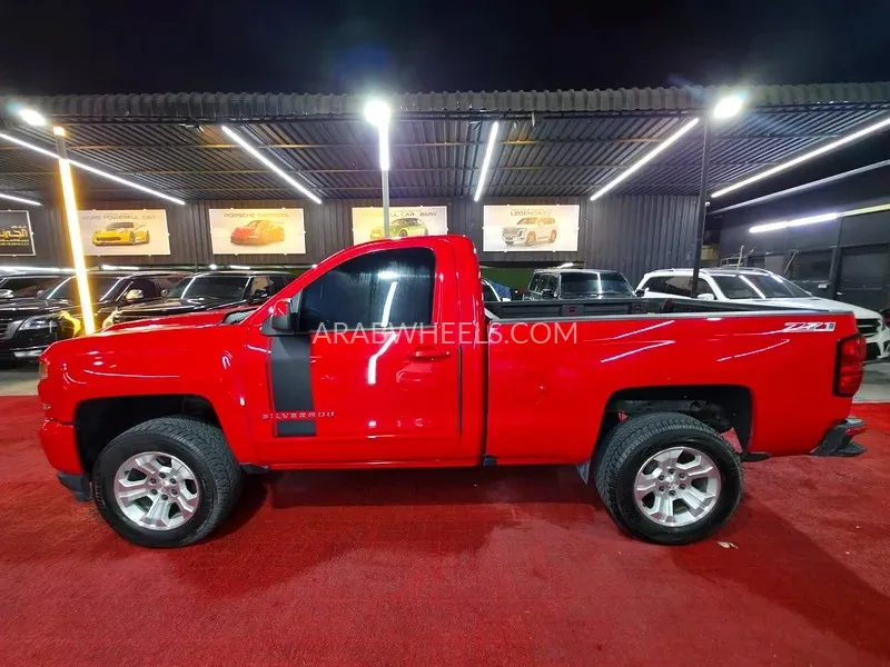 شيفروليه سيلفرادو 2017 for Sale in عجمان Image-3