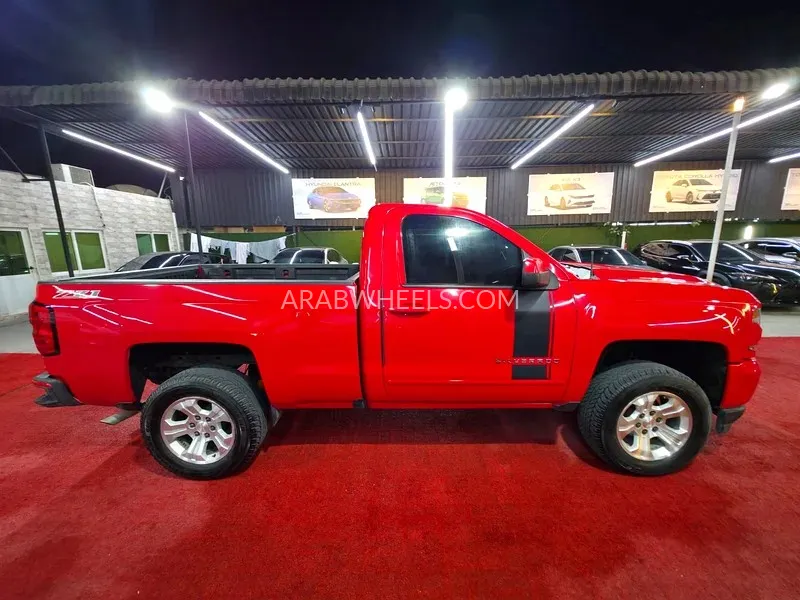 شيفروليه سيلفرادو 2017 for Sale in عجمان Image-5