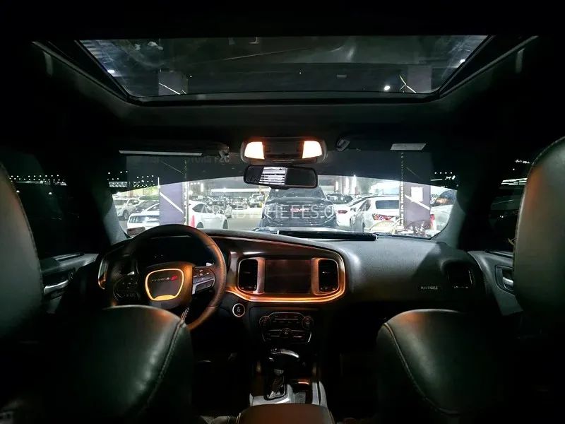 Dodge Charger 2017 for Sale in Ajman Image-9